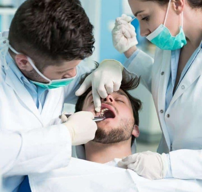 Root Canal Treatment – What is it, How is it Performed, And  is it Painful?